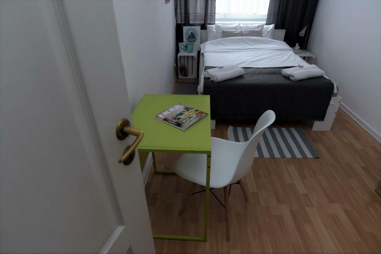 Apartment Hello Warsaw! Calm Artistic City Center Warsaw
